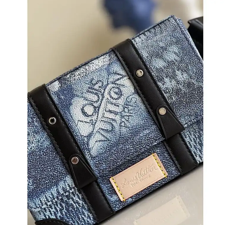 Brother Sam 2107YA0021 LV Bags 0725